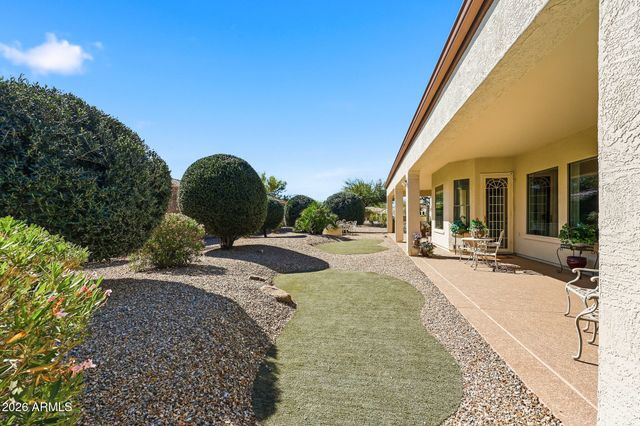 19619 N WESSEX Drive, Surprise, AZ 85387