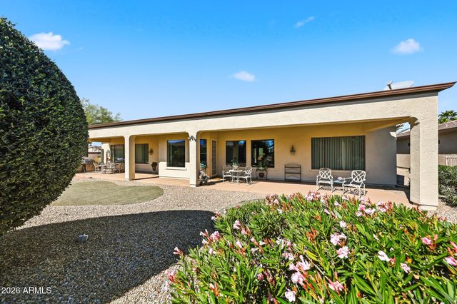 19619 N WESSEX Drive, Surprise, AZ 85387