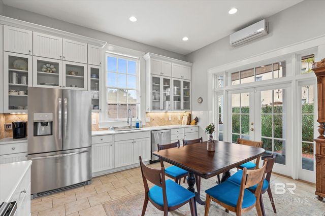 259 N Jackson Street, Mobile, AL 36603