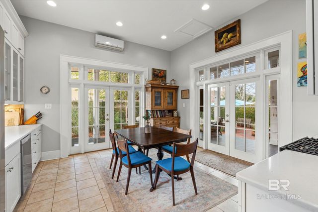 259 N Jackson Street, Mobile, AL 36603