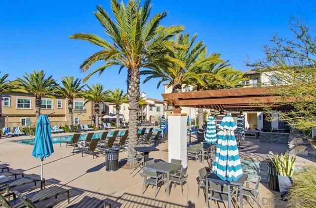 845 Blackstone Dr, San Marcos, CA 92078