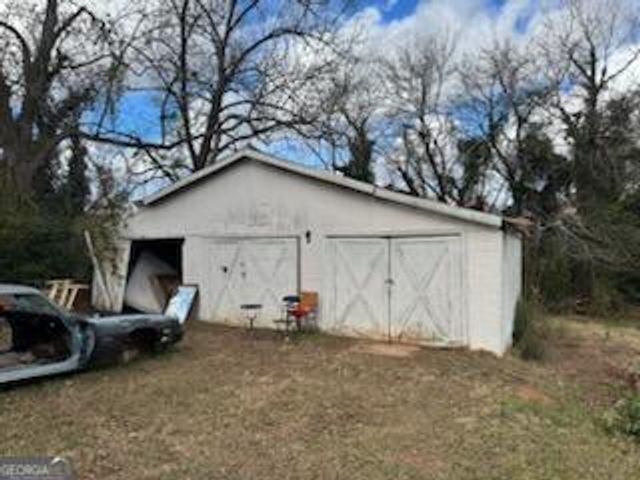 1019 W College Street, Griffin, GA 30224