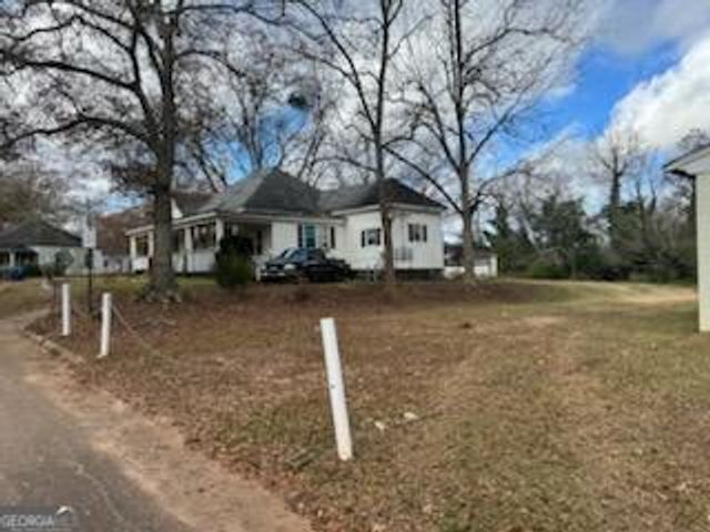 1019 W College Street, Griffin, GA 30224