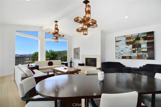 130 Dapplegray Road, Bell Canyon, CA 91307