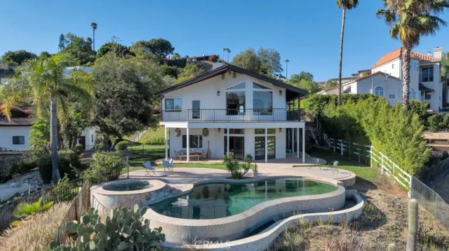 130 Dapplegray Road, Bell Canyon, CA 91307