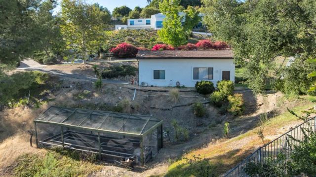 130 Dapplegray Road, Bell Canyon, CA 91307