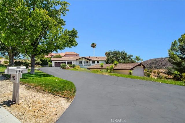 130 Dapplegray Road, Bell Canyon, CA 91307