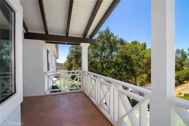 130 Dapplegray Road, Bell Canyon, CA 91307