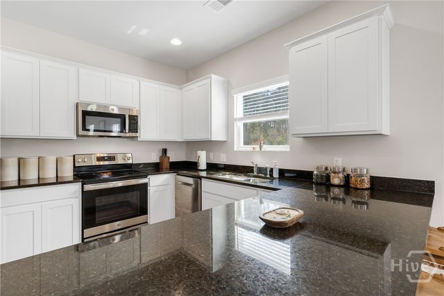 1153 Waybridge Way, Richmond Hill, GA 31324