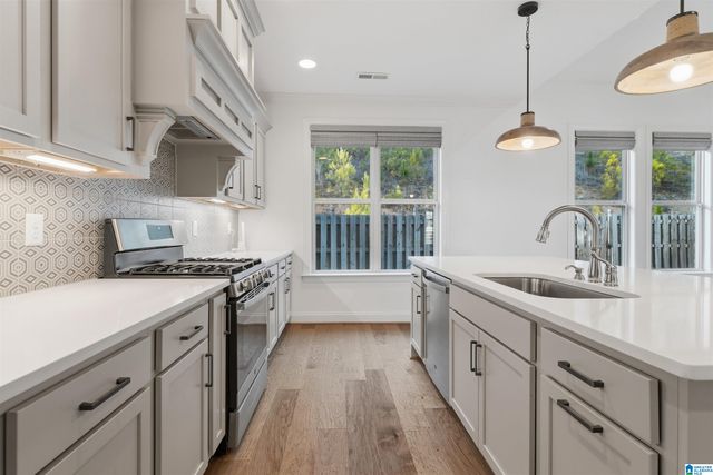 213 KINROSS CIRCLE, Pelham, AL 35124