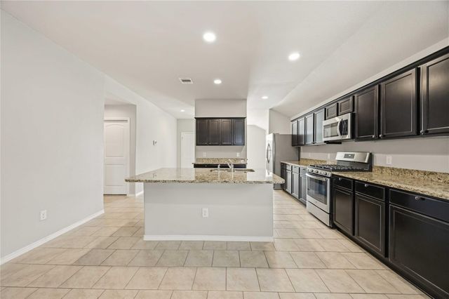 23610 Water Hickory Drive, Tomball, TX 77375
