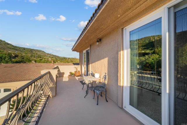 19700 Calle Pena Huerta, Temecula, CA 92590