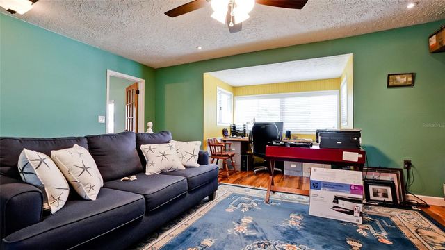 3 COLUMBIA STREET, Bradenton, FL 34208