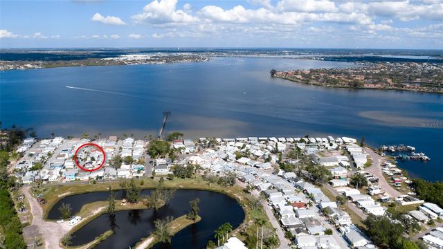 3 COLUMBIA STREET, Bradenton, FL 34208