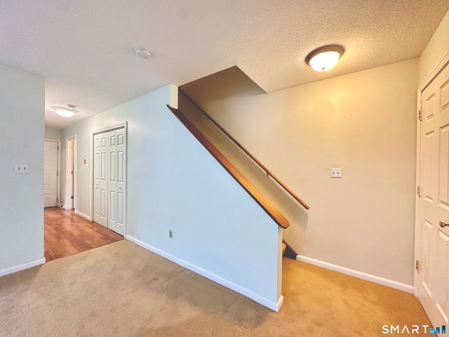 72 Staffordshire Commons Drive 72, Wallingford, CT 06492