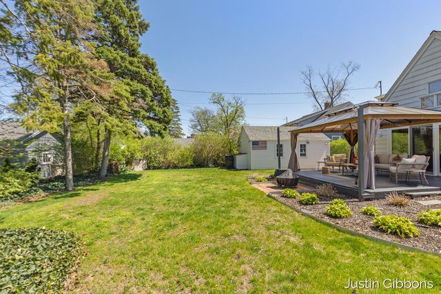 243 W 25th Street, Holland, MI 49423