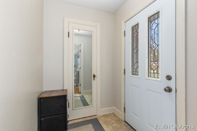243 W 25th Street, Holland, MI 49423