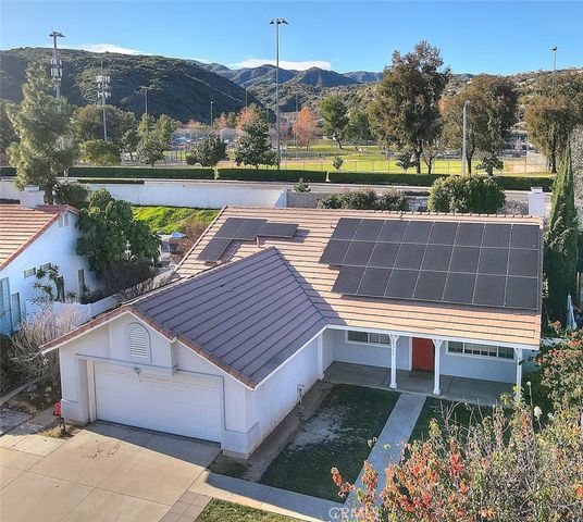 29345 Breakwater, Lake Elsinore, CA 92530