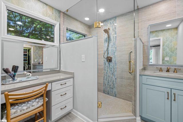 5 Lighthouse Court, Salem, SC 29676