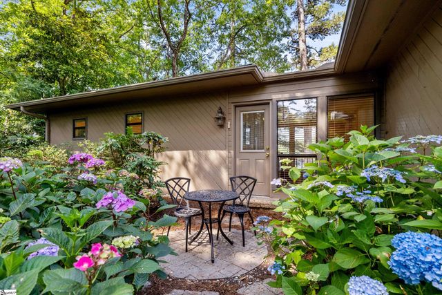 5 Lighthouse Court, Salem, SC 29676
