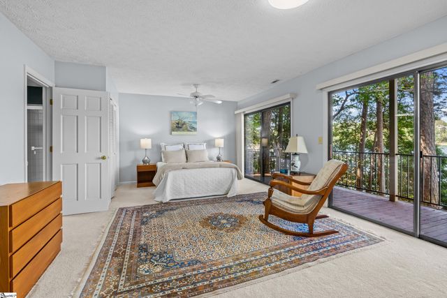 5 Lighthouse Court, Salem, SC 29676