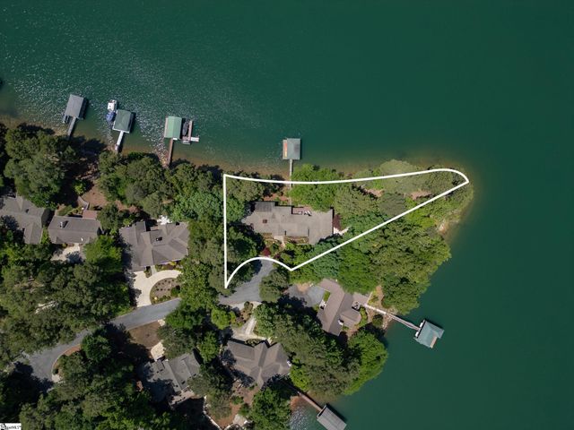 5 Lighthouse Court, Salem, SC 29676
