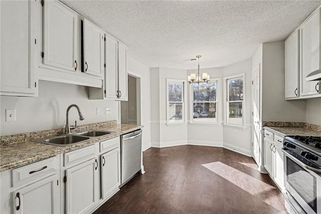 1230 Poplar Pointe SE, Smyrna, GA 30082