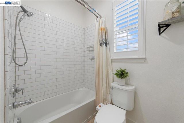 4026 Chalk Hill Way, Dublin, CA 94568