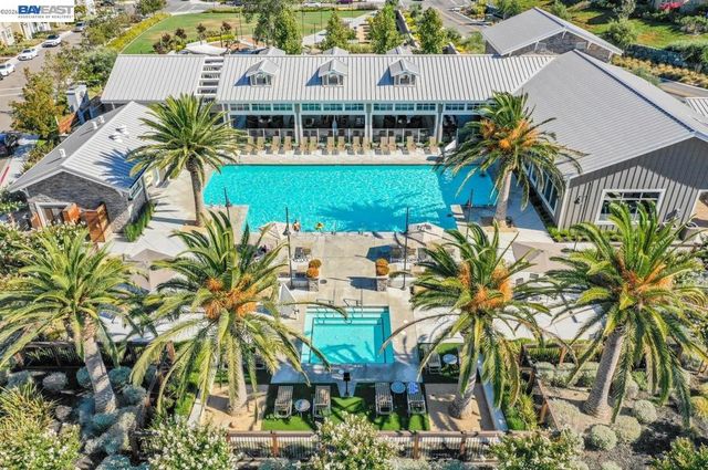 4026 Chalk Hill Way, Dublin, CA 94568