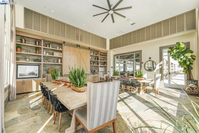 4026 Chalk Hill Way, Dublin, CA 94568