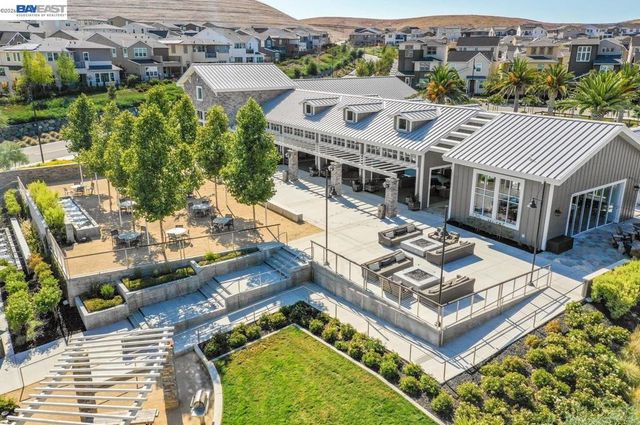 4026 Chalk Hill Way, Dublin, CA 94568
