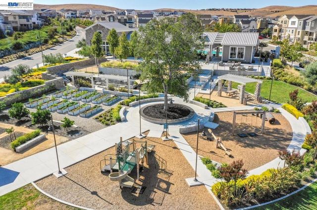 4026 Chalk Hill Way, Dublin, CA 94568
