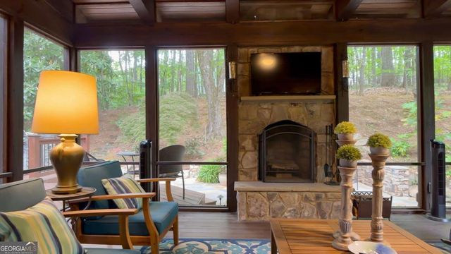 145 Wing Mill Road, Atlanta, GA 30350