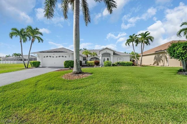 2516 SW 52nd TER, Cape Coral, FL 33914