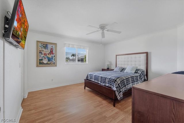 2516 SW 52nd TER, Cape Coral, FL 33914