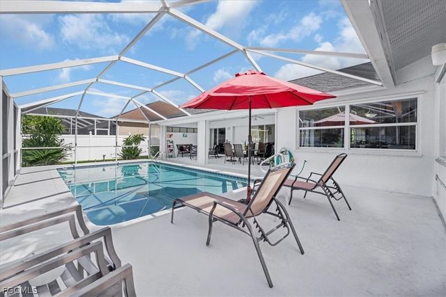 2516 SW 52nd TER, Cape Coral, FL 33914