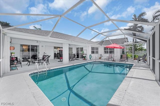 2516 SW 52nd TER, Cape Coral, FL 33914