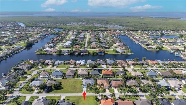 2516 SW 52nd TER, Cape Coral, FL 33914