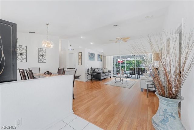 2516 SW 52nd TER, Cape Coral, FL 33914