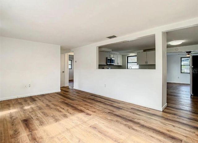 4731 PHOENIX AVENUE, Holiday, FL 34690