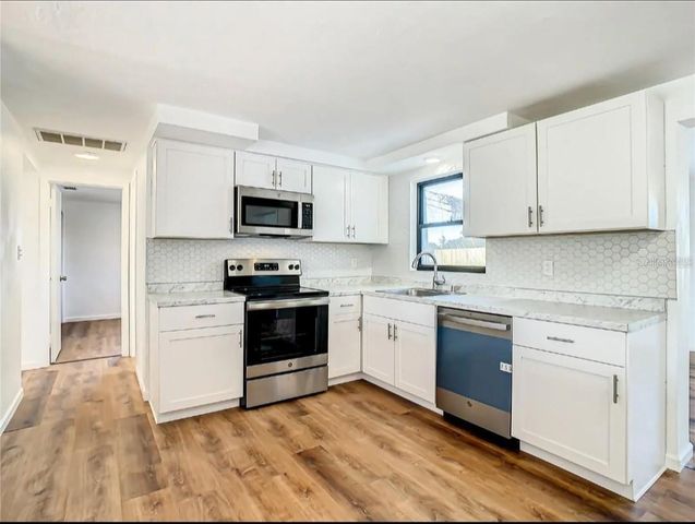 4731 PHOENIX AVENUE, Holiday, FL 34690