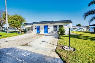42 Temple CT, Lehigh Acres, FL 33936