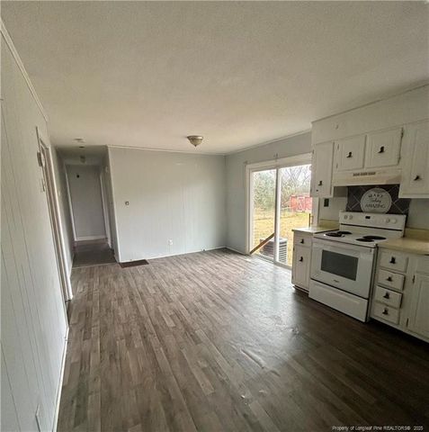 507 Oakdale Gin Road, Raeford, NC 28376