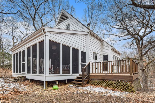 120 E Beachview Avenue, Beverly Shores, IN 46301