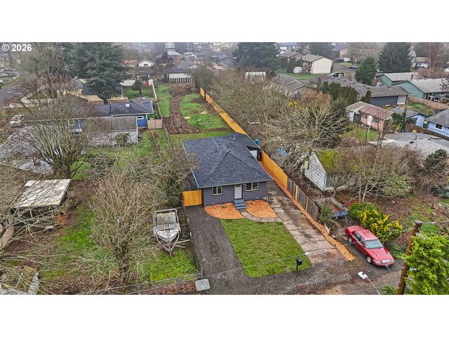 1217 Se 151ST Ave, Portland, OR 97233