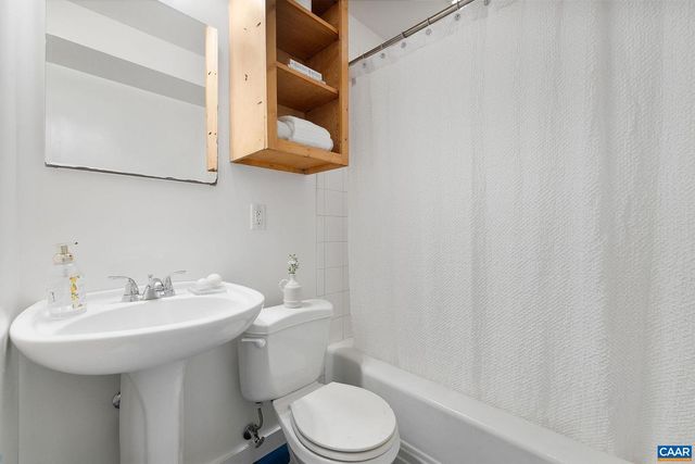 500 DRUID AVE, Charlottesville, VA 22902