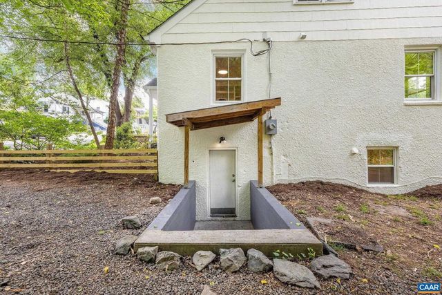 500 DRUID AVE, Charlottesville, VA 22902