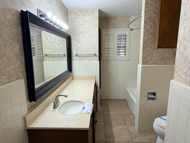 1315 E Hester Street, Brownfield, TX 79316