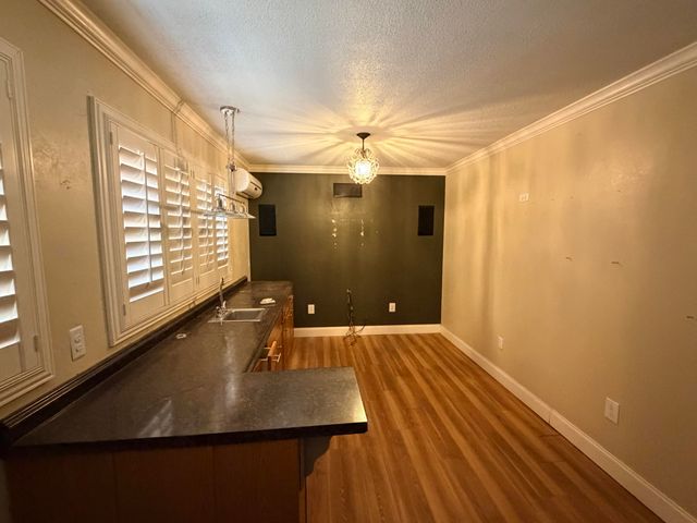 1315 E Hester Street, Brownfield, TX 79316