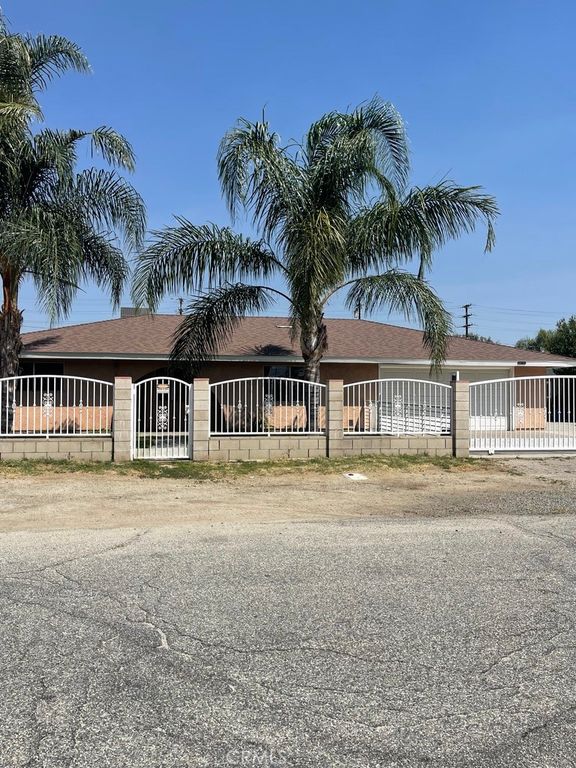 18750 14th, Bloomington, CA 92316